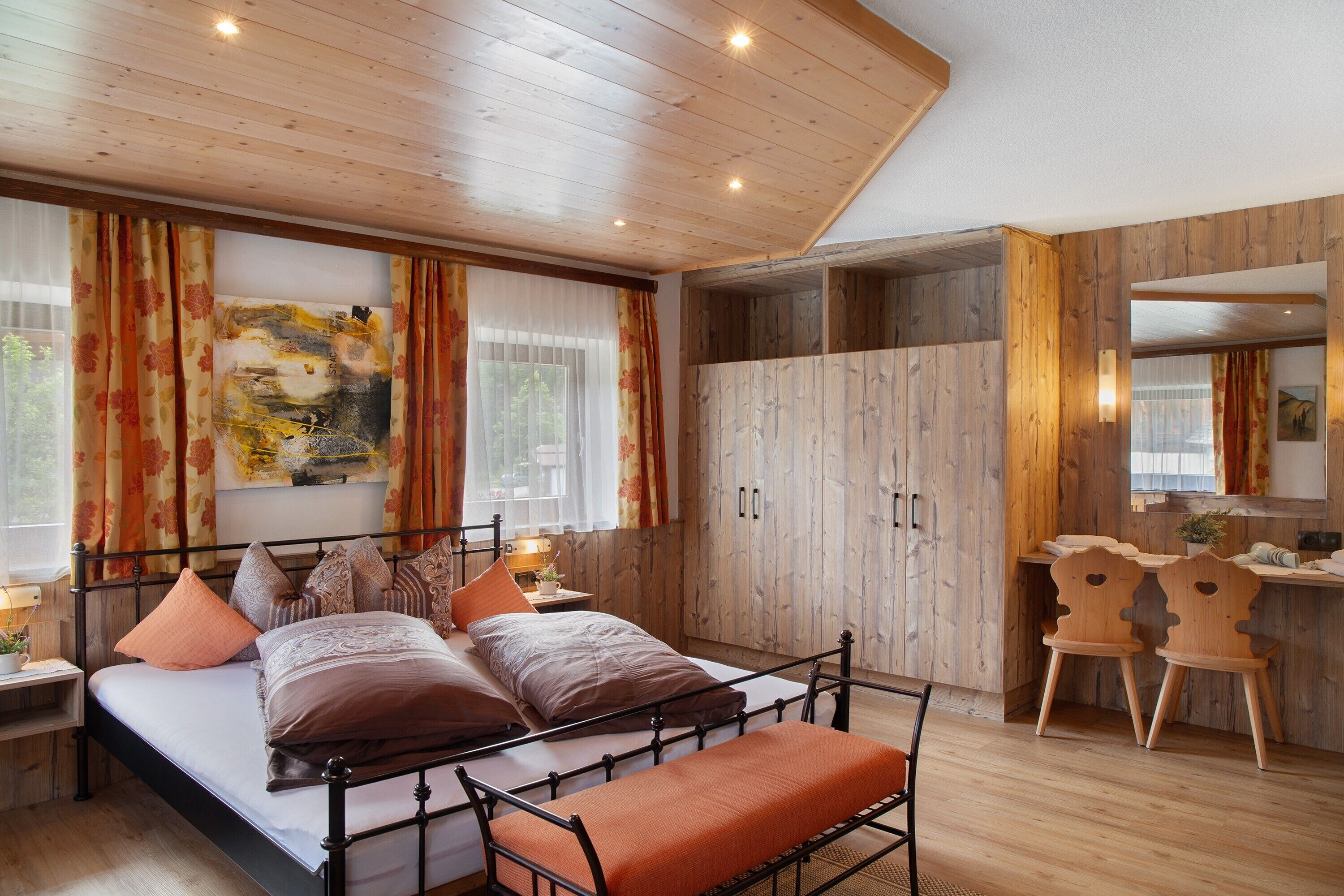 4 bedrooms, free WiFi, bed sheets