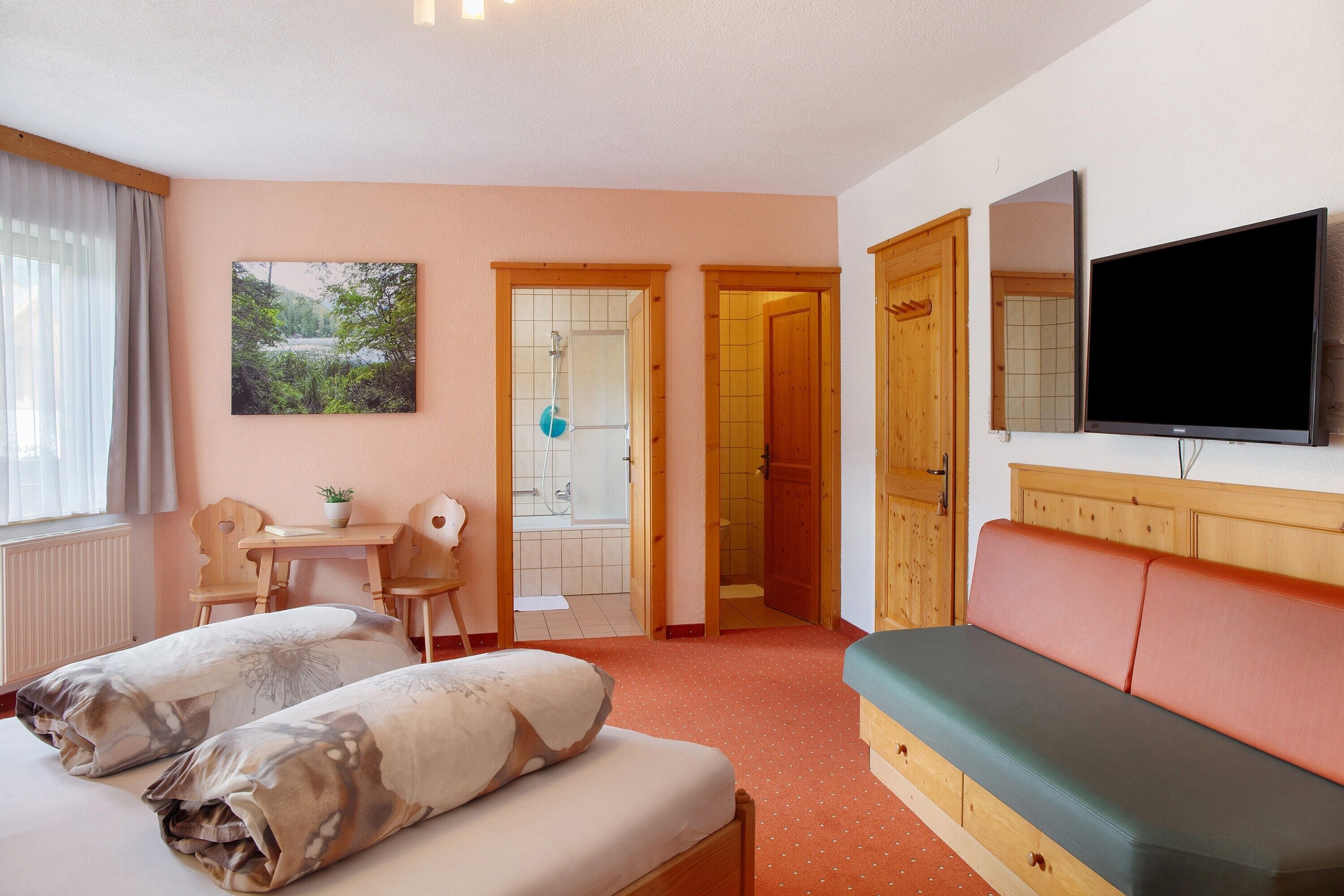 2 bedrooms, free WiFi, bed sheets