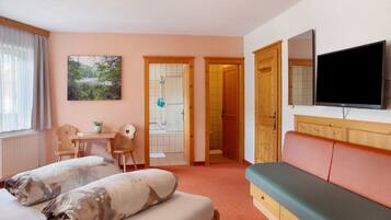 2 bedrooms, free WiFi, bed sheets