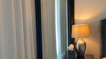 2 bedrooms, iron/ironing board, Internet, bed sheets