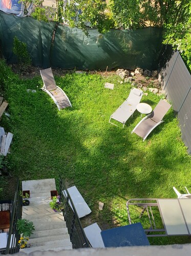 Maison cosy de ville au calme avec jardin