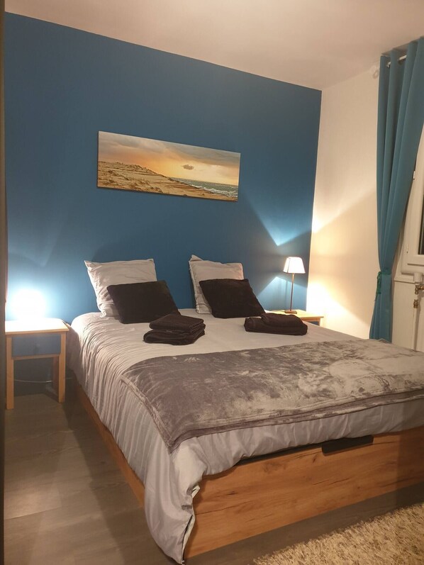 2 Schlafzimmer, Bügeleisen/Bügelbrett, WLAN, Bettwäsche