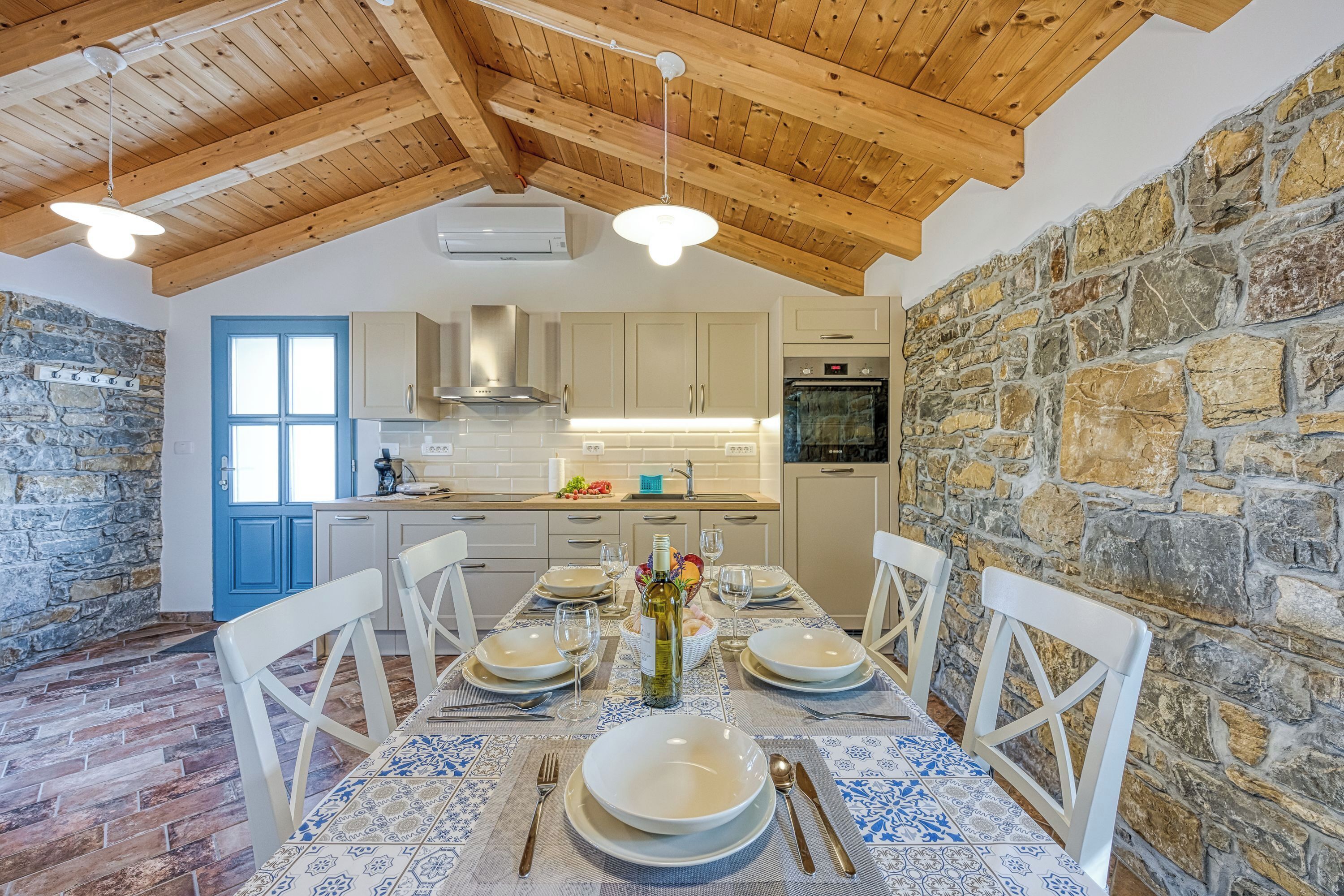 Apartemen Keluarga, beberapa kamar (Istrian Casa Pr Marici Sunny Terrace) | Ruang makan