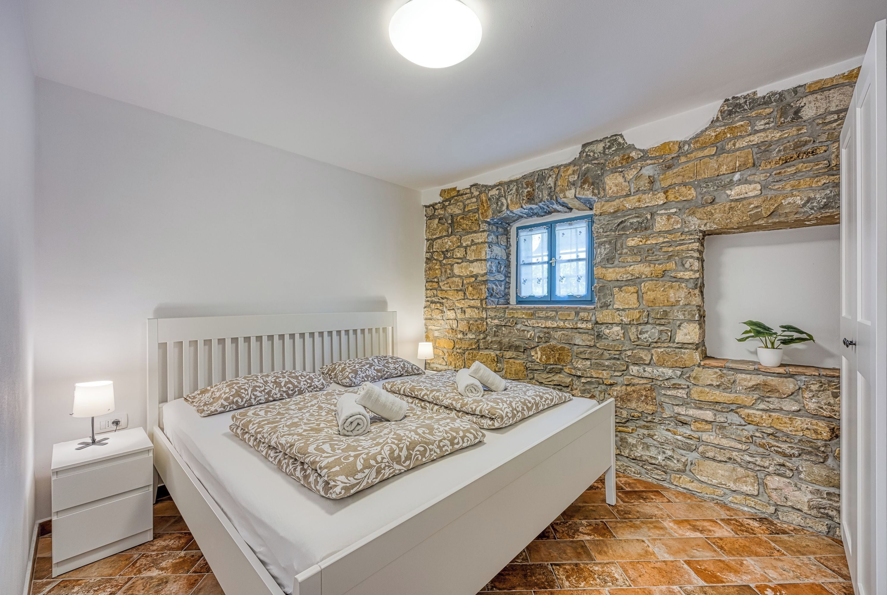 Family Apartment, Multiple Bedrooms (Istrian Casa Pr Marici Sweet Jasmine) | 1 bilik tidur, Wi-fi percuma, cadar katil 