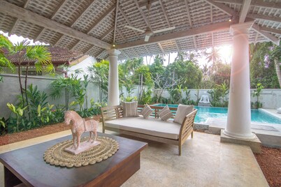Villa in South Sri Lanka Ahangama Near Galle Weligama With pool. Near to Beach