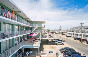 Exterior - 404 E Denver Ave, Unit 403 (Wildwood Crest)