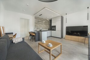 Studio, balkong | Oppholdsrom