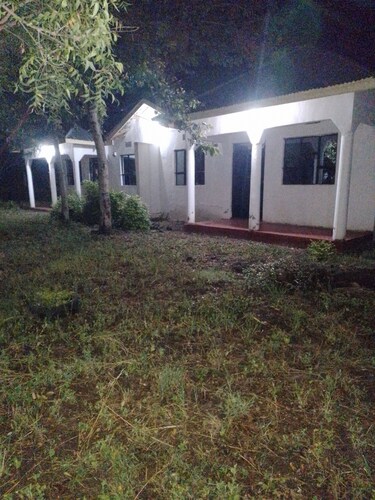 WELCOME AND STAY AT EWASO MAASAI HOMESTAY