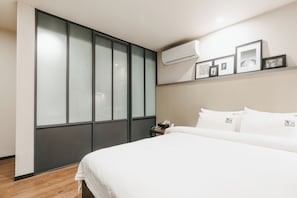 Wifi gratis y ropa de cama