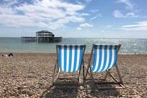 Basic Apartment | Beach | Beach nearby - Spacious Central Hove Beach Flat (Hove)