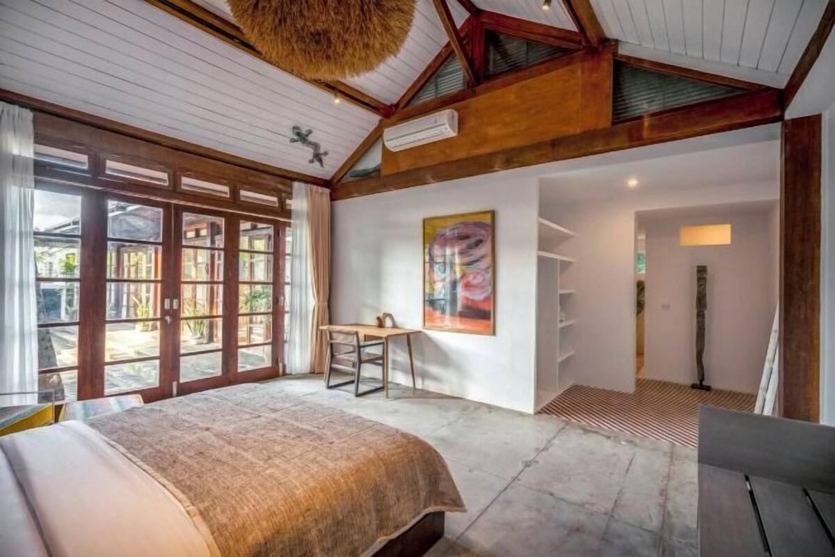 1 slaapkamer, een strijkplank/strijkijzer, gratis wifi