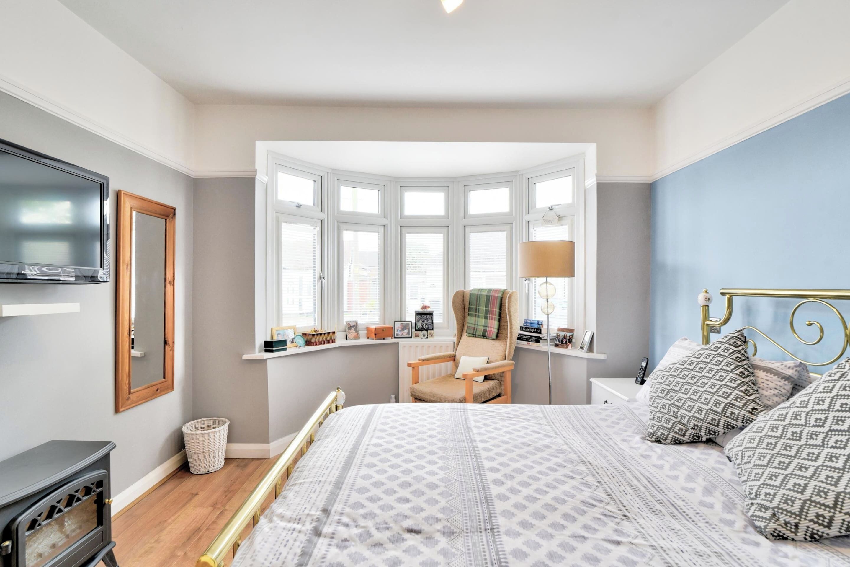 Basic House | 2 bedrooms, iron/ironing board, bed sheets