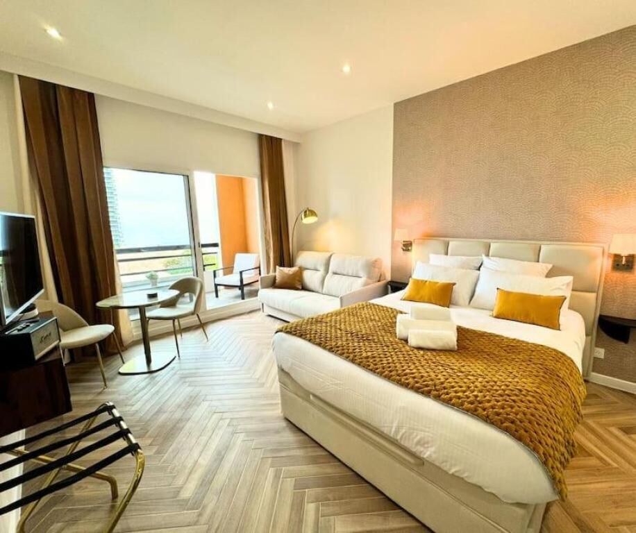 1 camera, ferro/asse da stiro, Wi-Fi gratuito, lenzuola