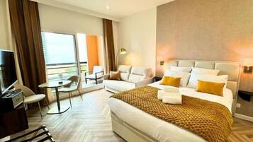 1 camera, ferro/asse da stiro, Wi-Fi gratuito, lenzuola