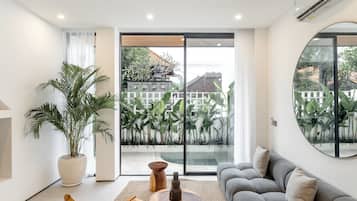 Premier Apartment | Living area