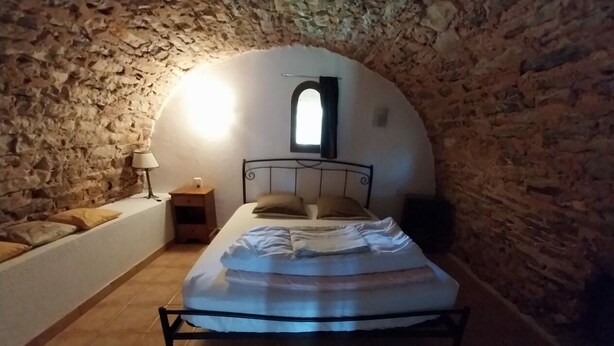 2 bedrooms, iron/ironing board, bed sheets - Gîte Laurence 4/5 Personnes (Rogues)