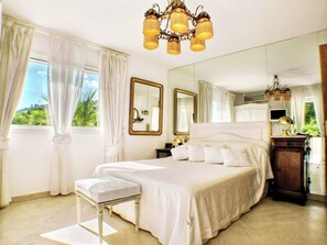 7 bedrooms, iron/ironing board, Internet, bed sheets