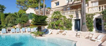Juan Les Pins Near Cannes & Beaches 18-20 Guests