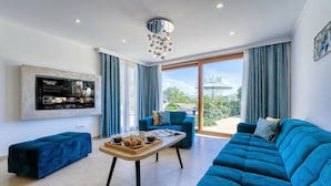 Family House, 2 Bedrooms, 2 Bathrooms (Villa Mare With Private Pool And) | Living area | Flat-screen TV - Villa Mare With Private Pool And Garden (Malinska-Dubasnica)