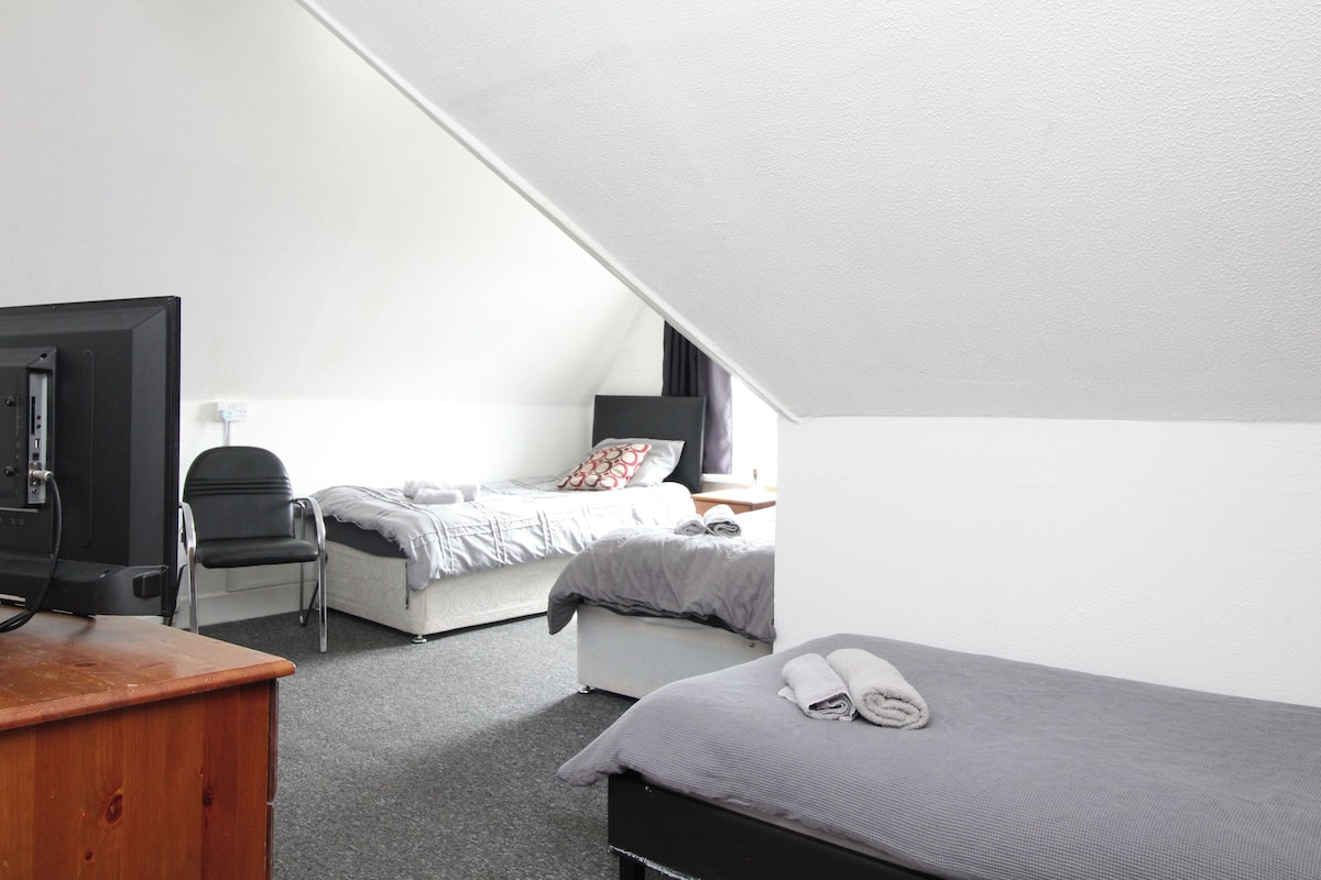 Basic-Dreibettzimmer | Individuell dekoriert, individuell eingerichtet, kostenloses WLAN