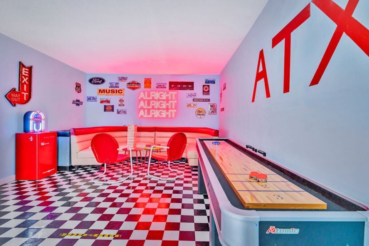 Spielezimmer