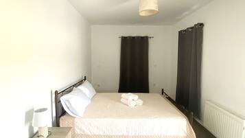 3 sovrum, strykjärn/strykbräda, wi-fi och sängkläder