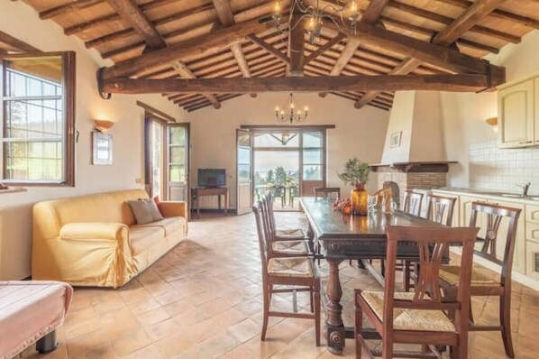 TV connectée, cheminée