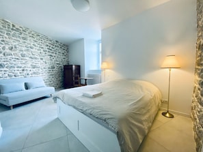 5 soverom, wi-fi og sengetøy