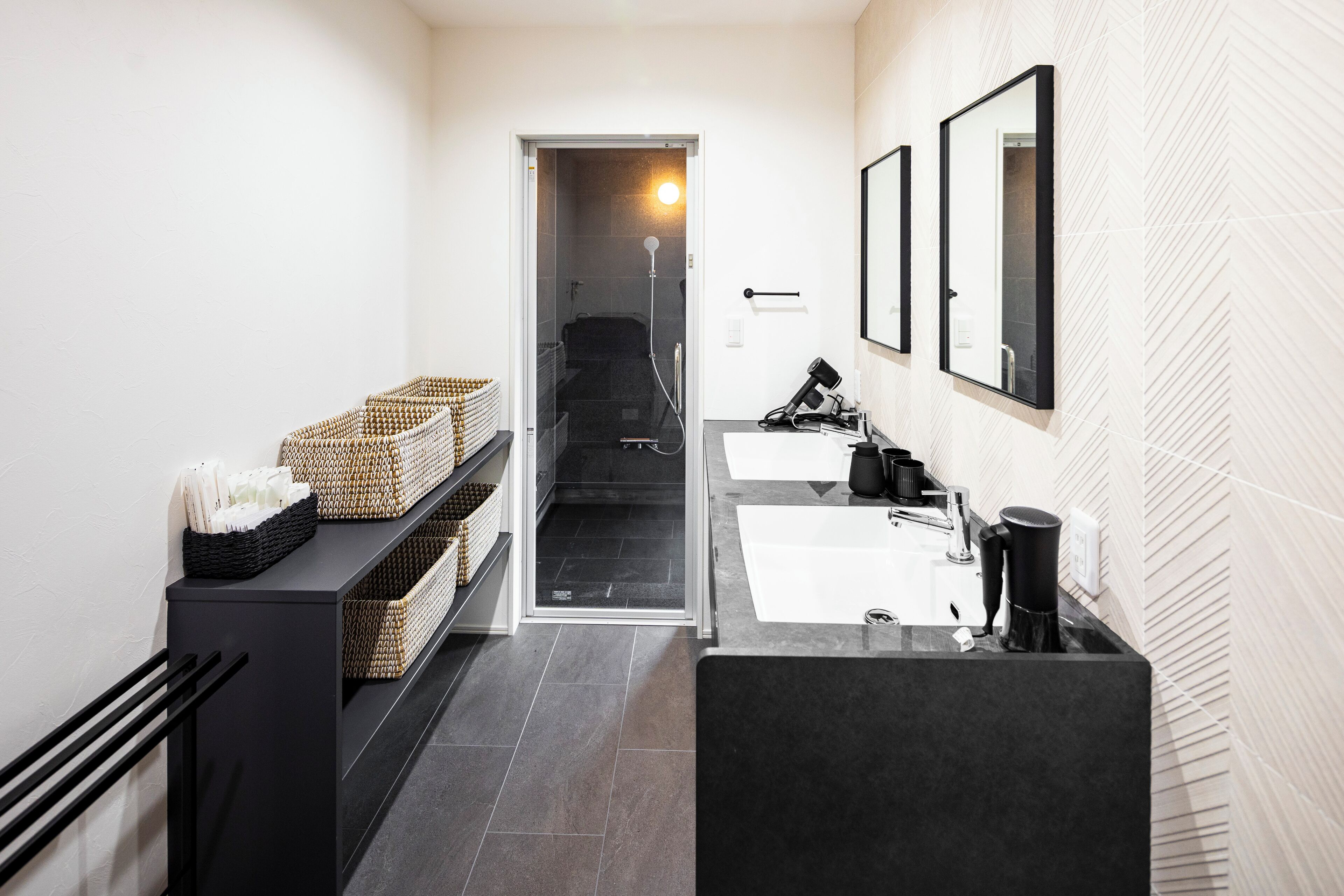 Villa Luxe, 3 chambres, piscine privée, vue colline | Salle de bain