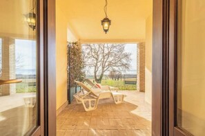 Interior - Modern and spacious for an extraordinary stay
(Lazio)