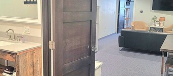 1 Bedroom Suite-Stay Suites-Hwy 71 Arnolds Park <br>This suite is on the 2nd floor and does require the guest to do stairs.