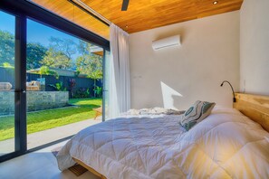 3 sovrum, skrivbord, strykjärn/strykbräda och gratis wi-fi