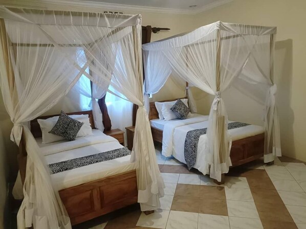 5 Schlafzimmer, Bügeleisen/Bügelbrett, WLAN, Bettwäsche