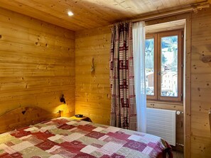2 bedrooms, free WiFi - Charming 2BR in Village Center, Near Ski Lifts, WiFi (La Clusaz)