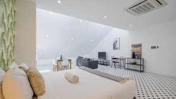 1 bedroom, internet, bed sheets