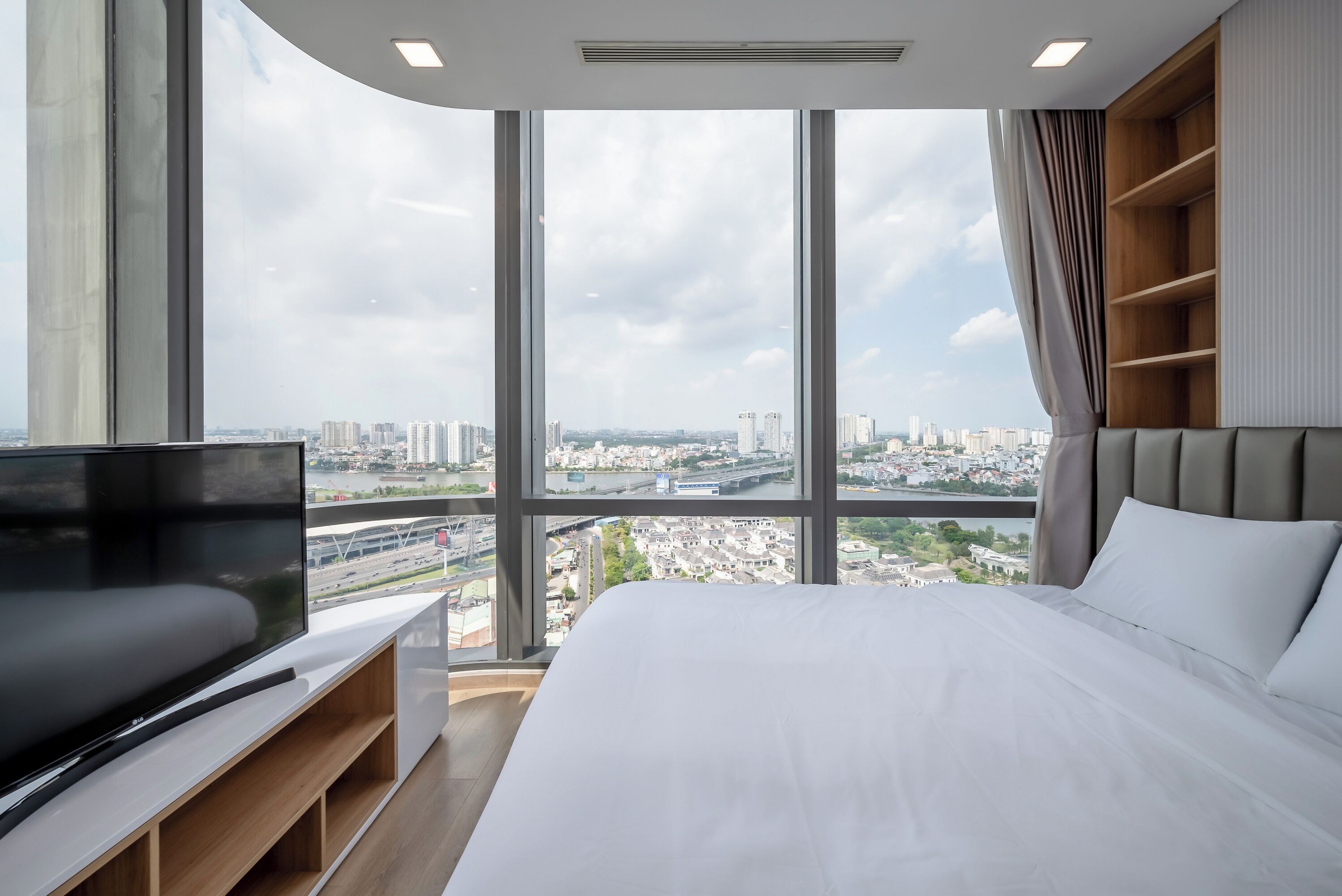 Design Apartment, 2 Bedrooms, Marina View