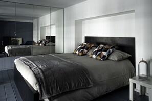 1 bedroom, iron/ironing board, free WiFi, bed sheets - Monviso Design Loft R&R (Milan)