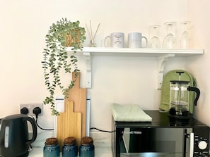 豪華雙床房 | 私人廚房 | 咖啡機/沖茶器、兒童餐椅、提供環保清潔產品