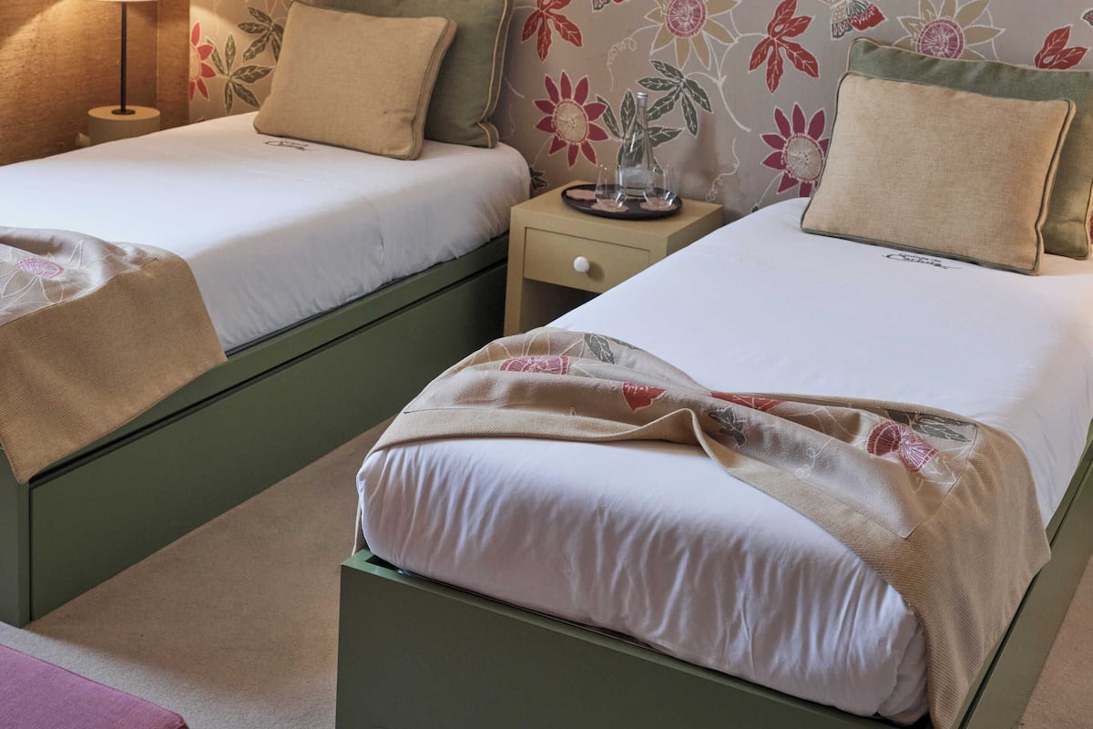 Family Twin Room, Garden View | Premium bedding, individually decorated, individually furnished