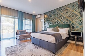 Deluxe Villa - Braham Lodge - The Octave (Sandton)