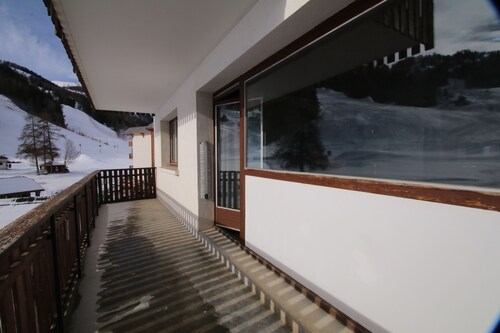 T3 pied de pistes, Le Génépi