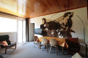 Interior - Génépi A22 (Uvernet-Fours)