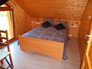 4 bedrooms