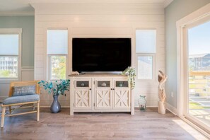 Smart-TV, DVD-Player