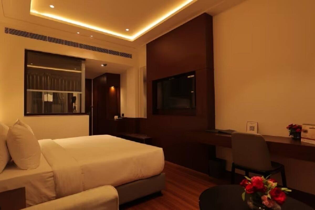 Minibar, schallisolierte Zimmer, Bügeleisen/Bügelbrett, kostenloses WLAN