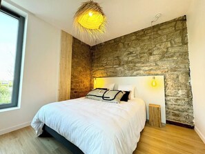 6 bedrooms, iron/ironing board, travel crib, WiFi - Exceptionnel ! Longère rénovée Archi Cocooning (Plouhinec)