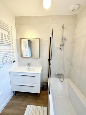 Shower, hair dryer