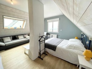 4 bedrooms, iron/ironing board, travel crib, WiFi