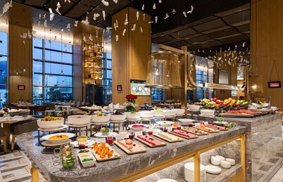 Narcissus The Royal Hotel