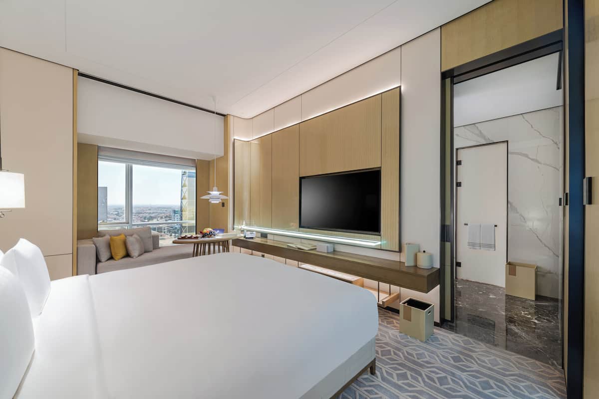 Soundproofing, WiFi (free), bed sheets